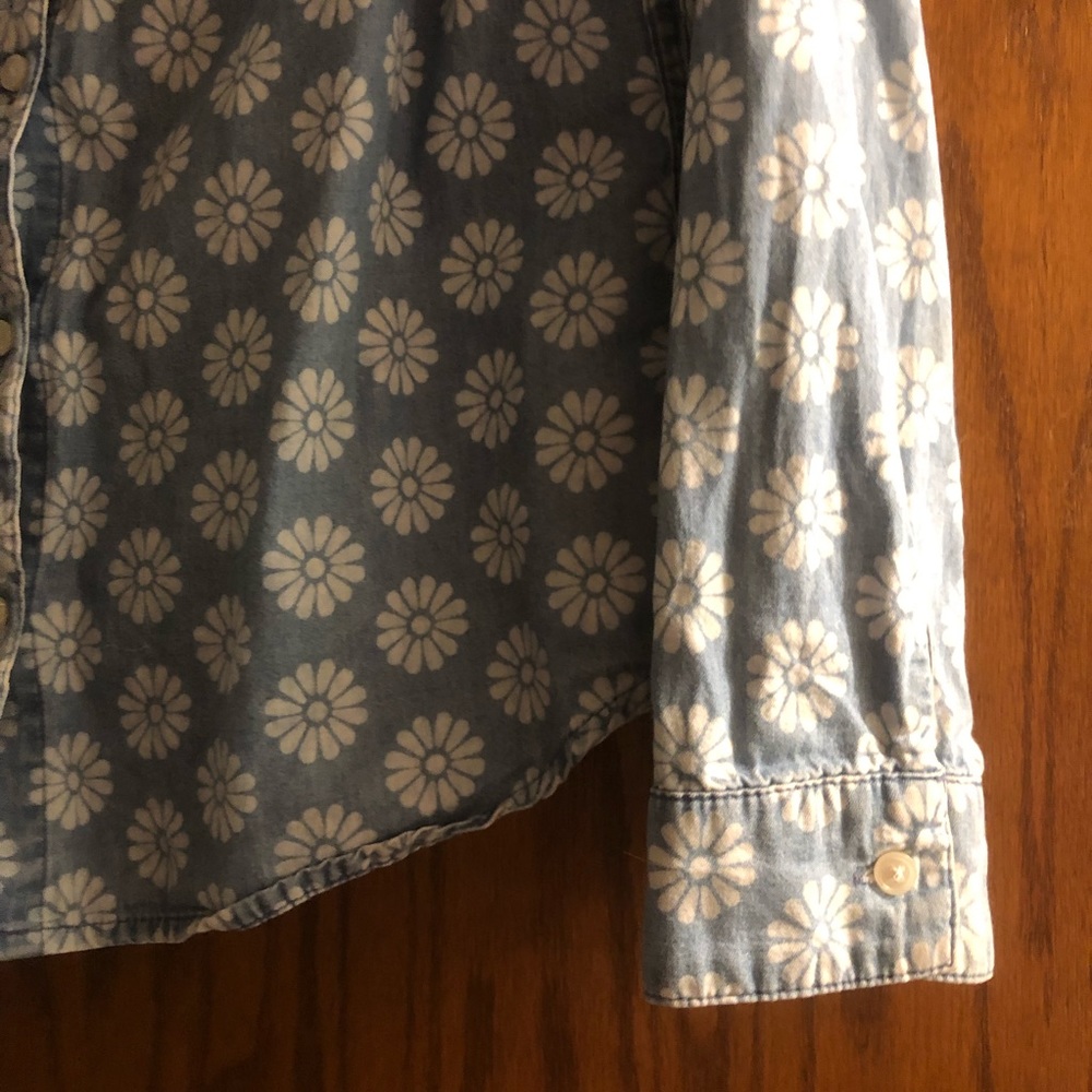 girls denim floral button down shirt - Picture 3 of 5